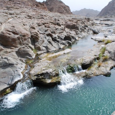 Wadi Al Abyad Tour Safari